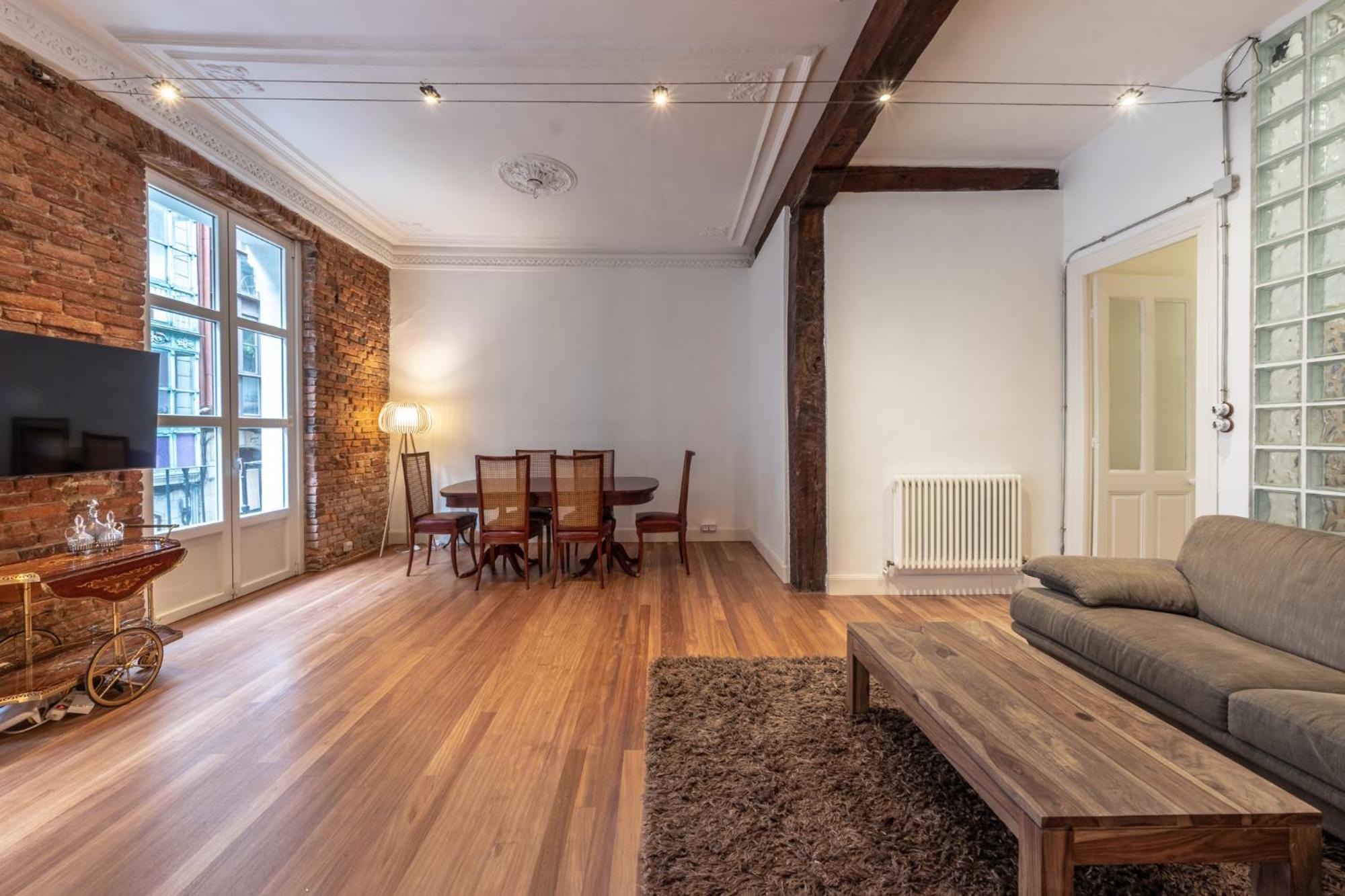 Encantador Apartamento En El Casco Antiguo De Більбао Екстер'єр фото
